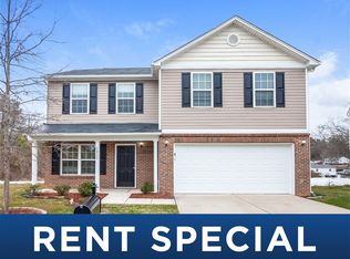 2032 Red Leaf Ct, Dallas, NC 28034