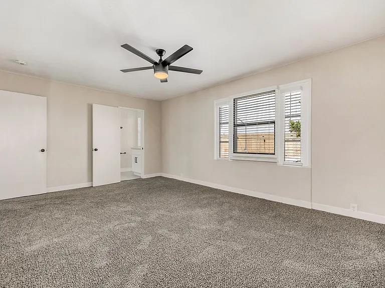 850 Tam O Shanter — Photo 20