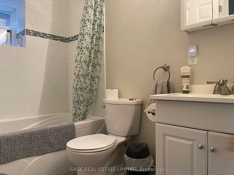 716 Ossington Ave #2 — Photo 9