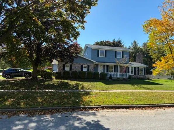 1646 Old Town Rd SE, Grand Rapids, MI 49508