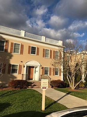 1st image of 24 Weatherly Dr Unit 4