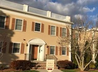 24 Weatherly Dr UNIT 4, Salem, MA 01970