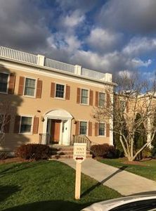 24 Weatherly Dr UNIT 4, Salem, MA, 01970