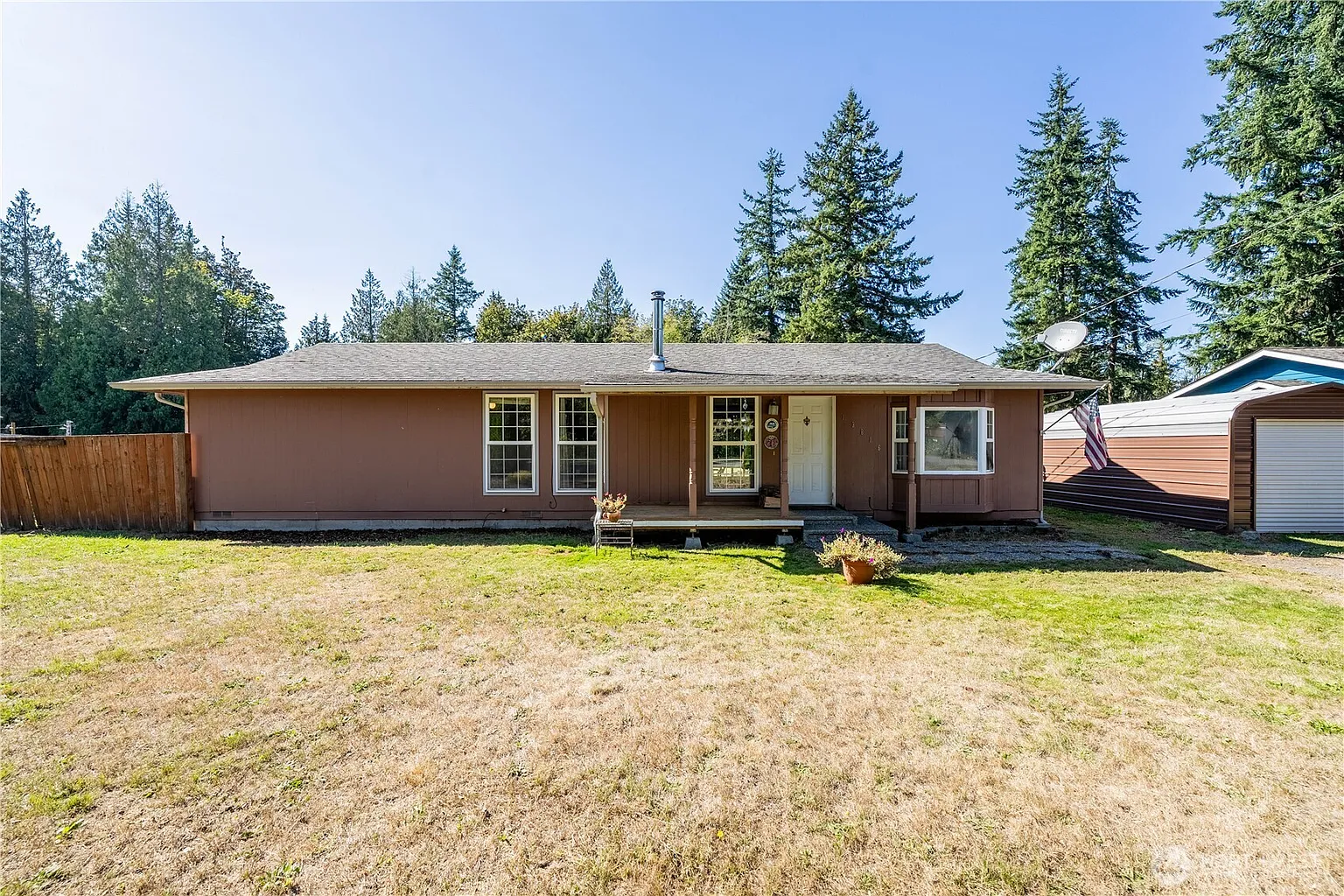 13816 39th Drive NW photo 1