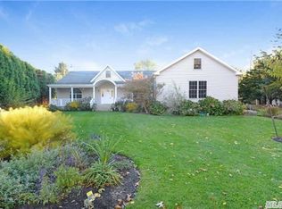 1380 Waterview Dr, Southold, NY 11971