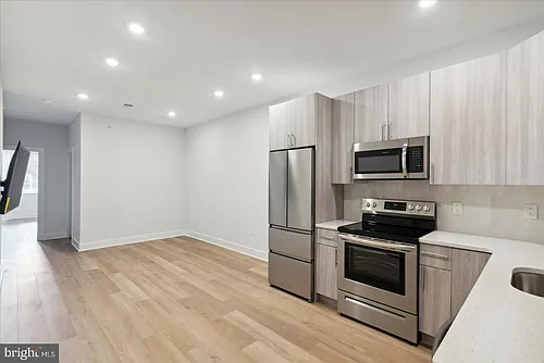 3843 Haverford Ave #D Photo 1