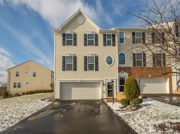 366 Sunrise Dr, Carnegie, PA 15106