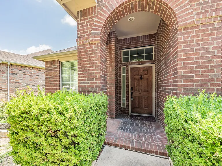 8648 Prairie Dawn Dr — Photo 2
