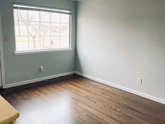 4th image of 3716 Electric Ave