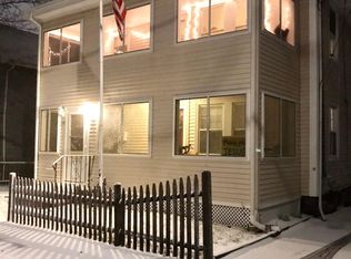 18 Ridgeway St #1, Quincy, MA 02170