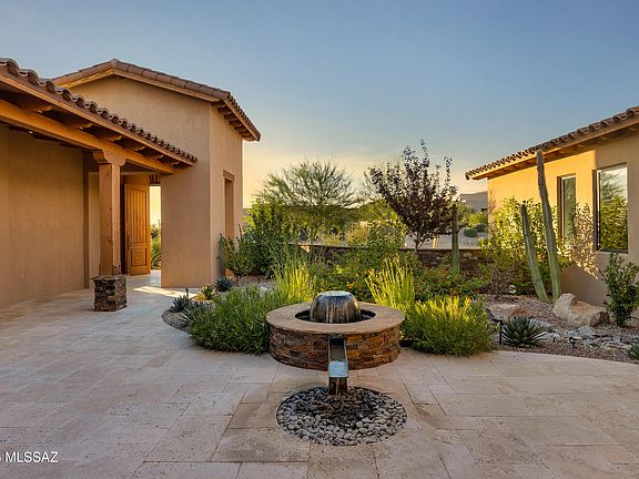 5th image of 6139 W Seven Saguaros Cir