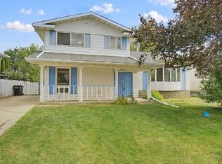 8807 181st St NW, Edmonton, AB T5T 0Y5