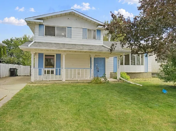 8807 181st St NW, Edmonton, AB T5T 0Y5