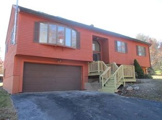 35 Old Southbridge Rd, Oxford, MA 01540