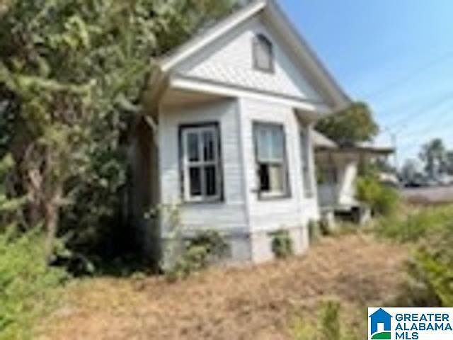 1st image of 409 Jeff Davis Ave