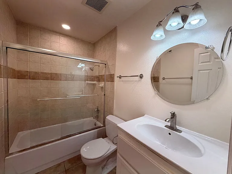 5929 Mabie Ct — Photo 17