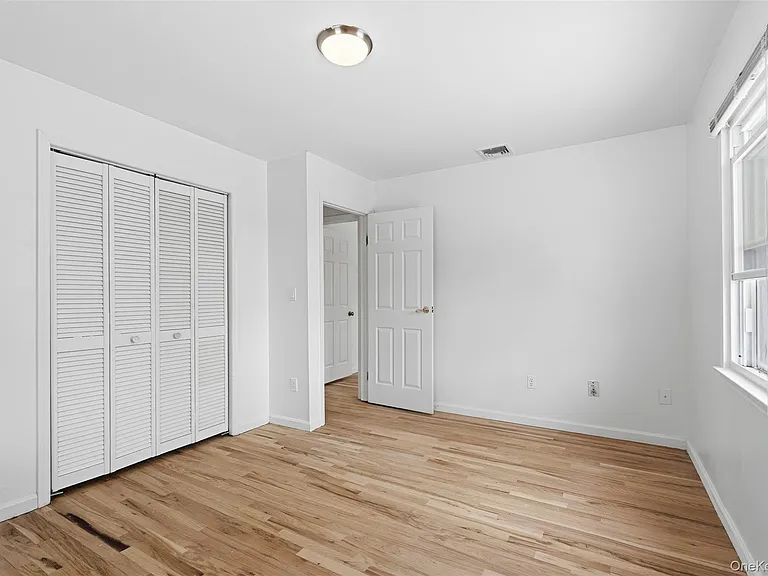1618 Morningview Dr — Photo 27