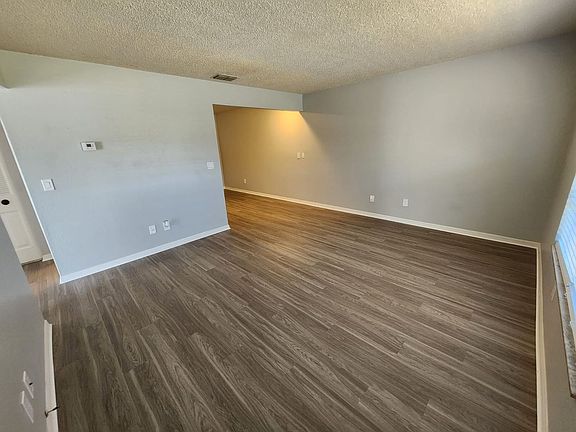 4th image of 9402-9563 Lynn Ln #9402B