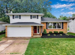 36 Cree Ton Dr, Amherst, NY 14228