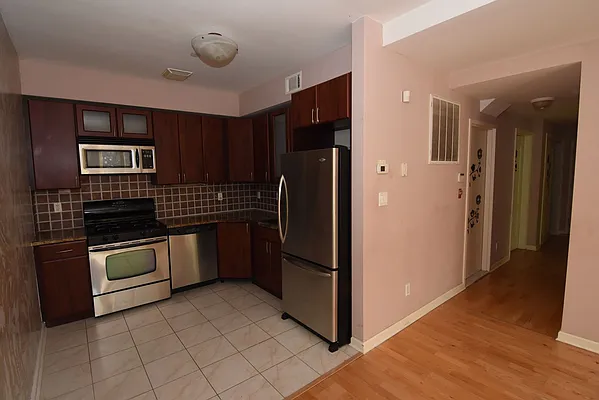 Sold by Ilite Realty Inc | media 8