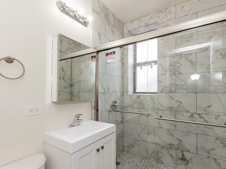 1117 S Racine Ave — Photo 20