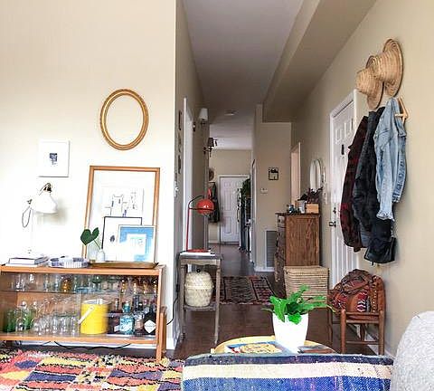 5th image of 1408 N Maplewood Ave #2