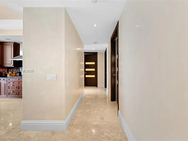 10295 Collins Avenue Cu #1605 — Photo 16