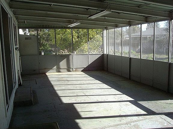 screened patio