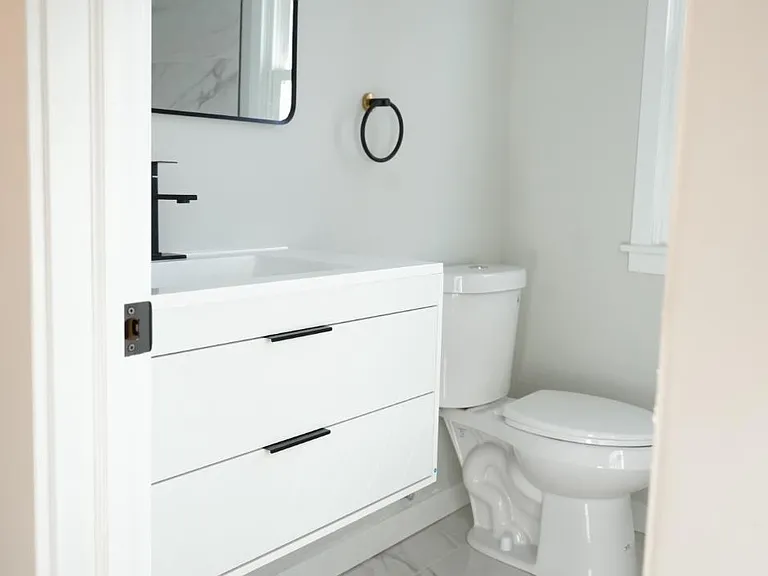 5114 Montgomery Rd — Photo 32