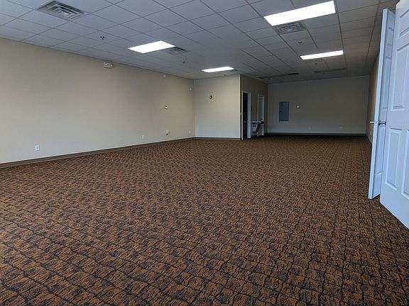 4th image of 1100 Celebration Ave #112/114