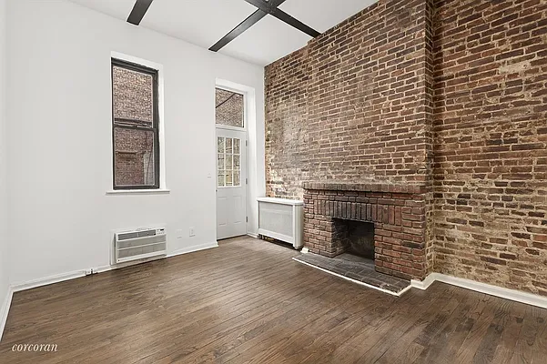 Rented by Corcoran | media 11