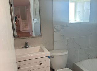 1424 Arno St SE, Albuquerque, NM 87102