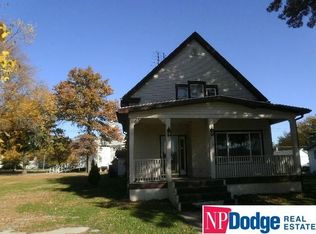 310 Lincoln St, Lyons, NE 68038