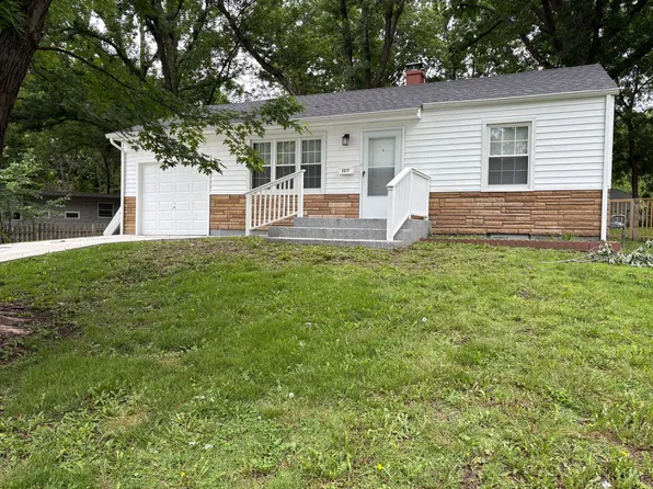 5517 Willow Ave, Raytown, MO 64133