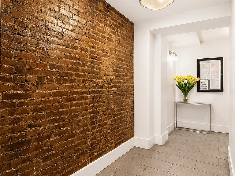 413 E 78th St #4FE — Photo 8