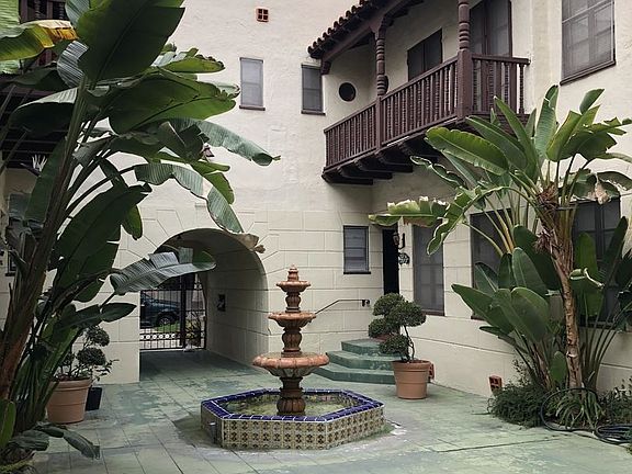 3rd image of 640 N Beachwood Dr APT 108