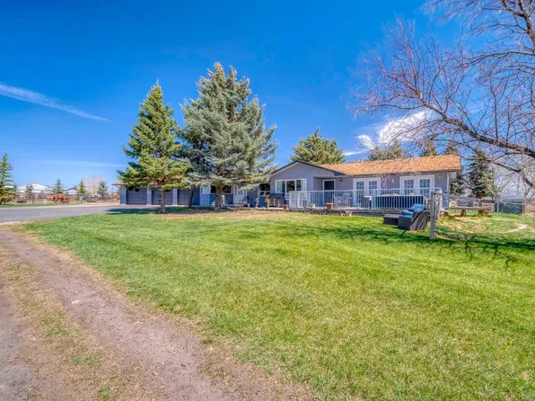 354142 48th St E, Foothills County, AB T1S 0R3