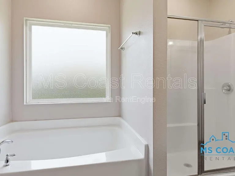 10536 Sweet Bay Dr — Photo 20