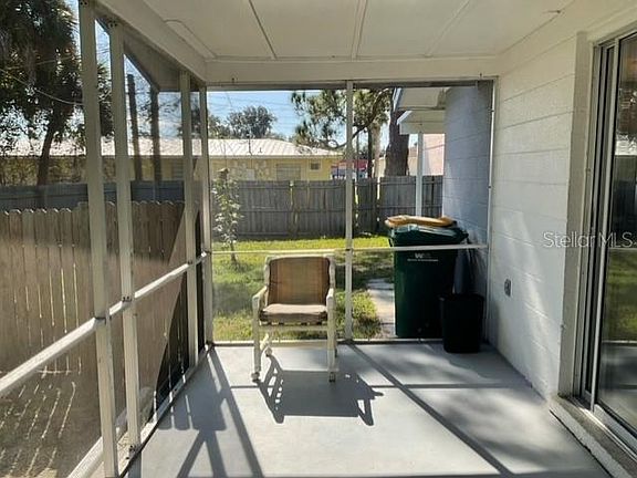 5th image of 1601 Florence Ave APT B