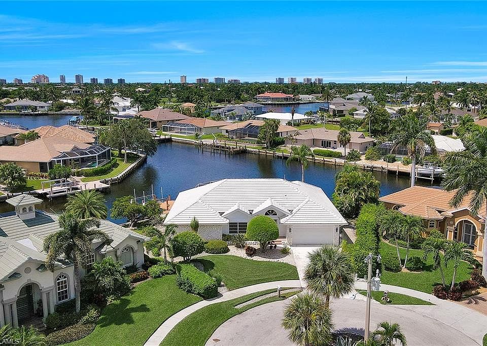1st image of 278 Seminole Ct