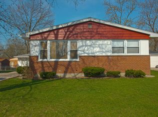156 Doris Ln, Chicago Heights, IL