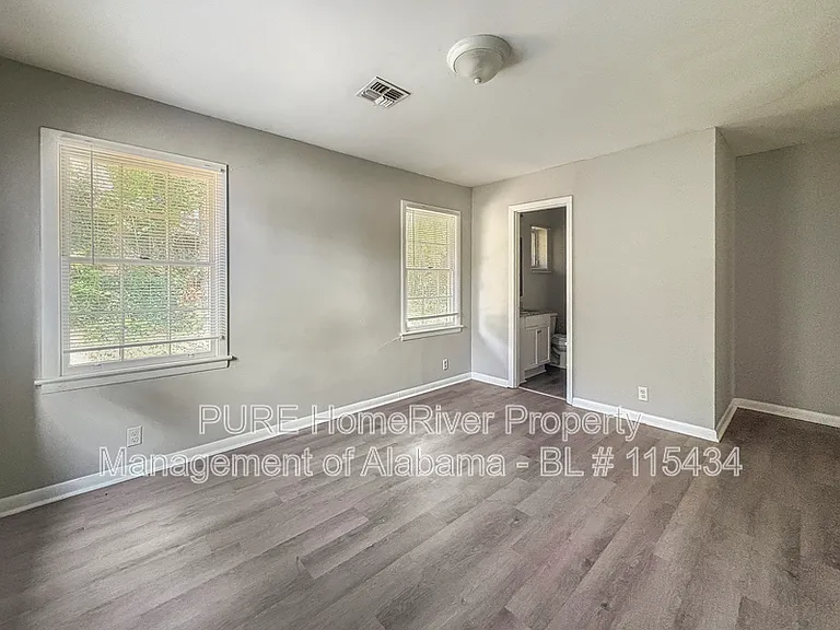 1701 Longmeadow Dr — Photo 11