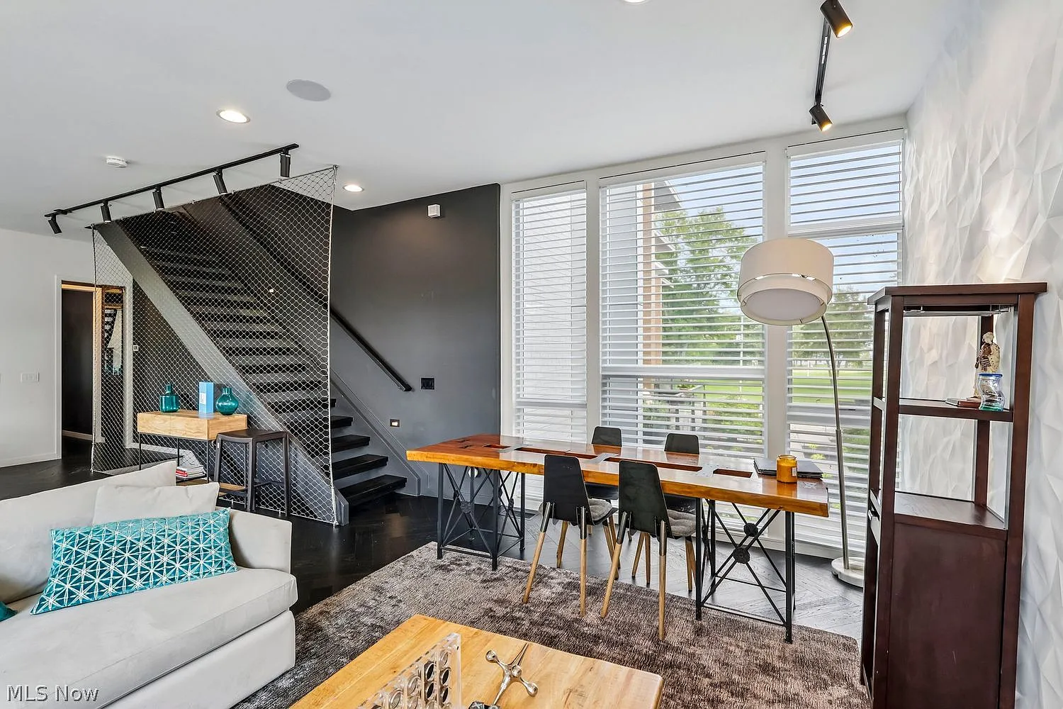 2 bed, 2.5 bath, $4,150 — Photo 4