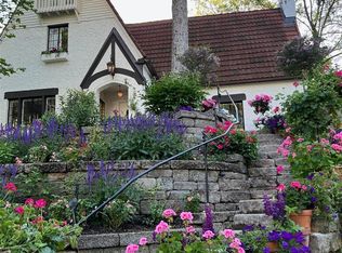 149 Valley Rd, Saint Louis, MO 63119