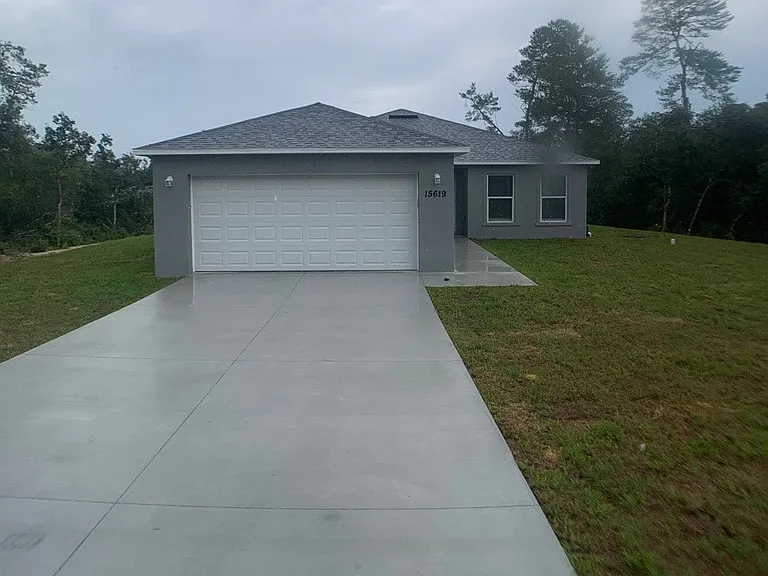 15619 SW 23rd Court Rd — Photo 1