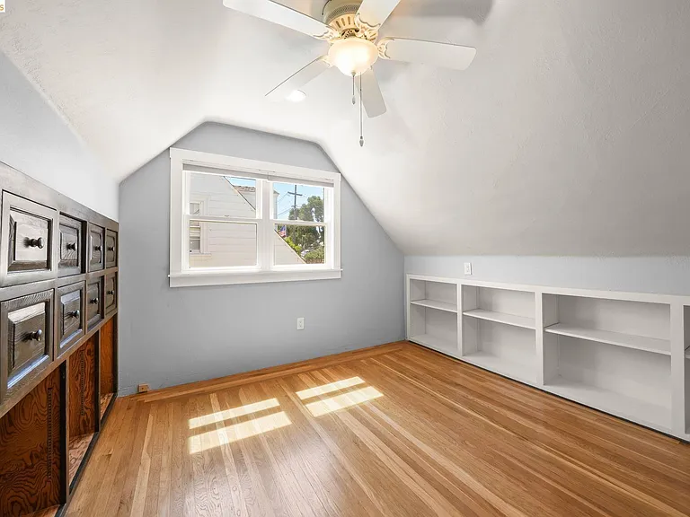 7850 Crest Ave — Photo 20