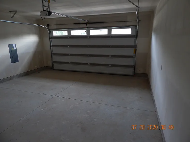 Denton Duplexes Garage Pic_07292020
