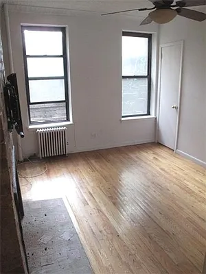 Rented by Mark David | media 24