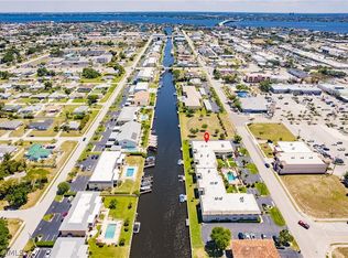 909 SE 46th Ln APT 210, Cape Coral, FL 33904