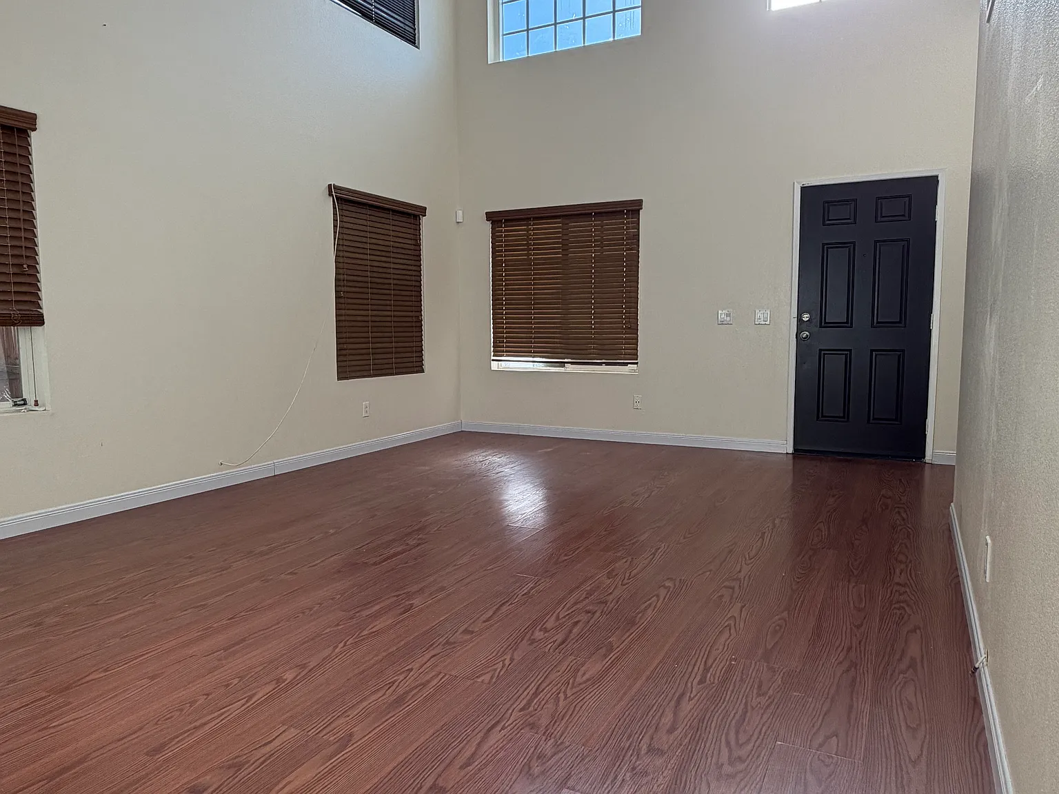 10755 Arabian Court — Photo 4